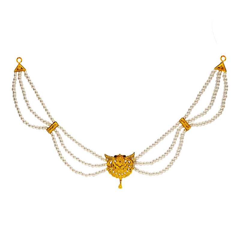 PEARLS NECKLACE